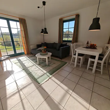 Apartment Boddenglück *