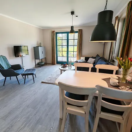 Apartment Boddenglueck *